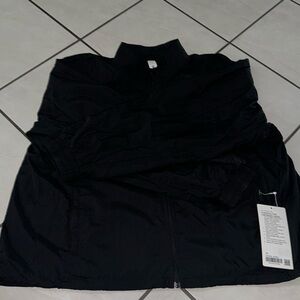 Lululemon License to train LW jacket